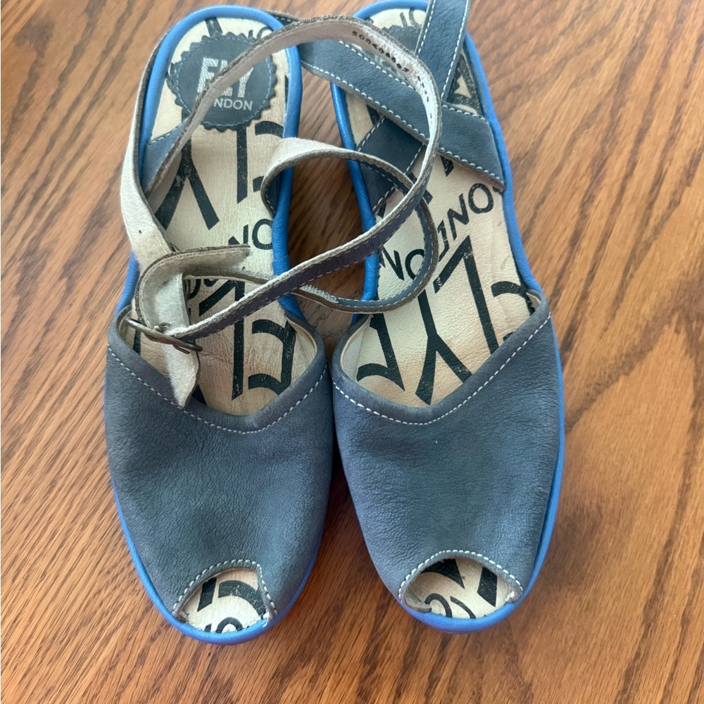 Fly London ladies blue Sandals